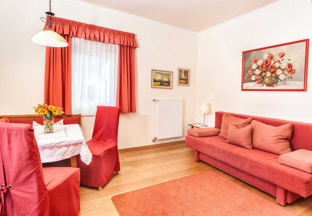 Kraners Alpenhof Bio Bed And Breakfast Pension Weissensee Dış mekan fotoğraf