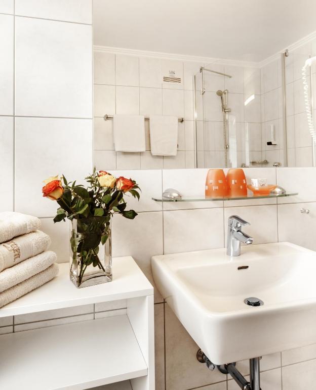 Kraners Alpenhof Bio Bed And Breakfast Pension Weissensee Dış mekan fotoğraf