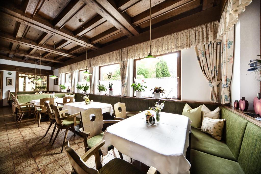 Kraners Alpenhof Bio Bed And Breakfast Pension Weissensee Dış mekan fotoğraf