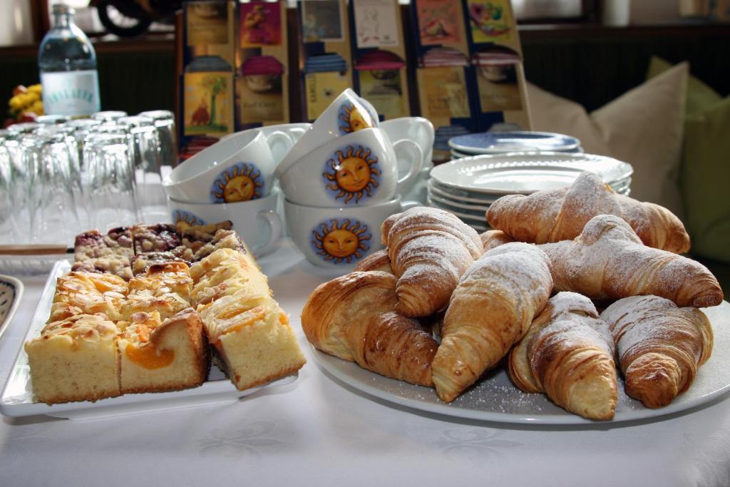Kraners Alpenhof Bio Bed And Breakfast Pension Weissensee Dış mekan fotoğraf